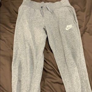 girls nike sweatpants